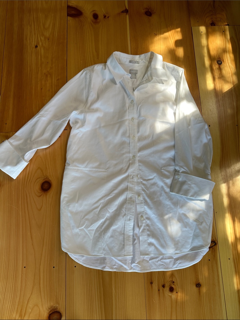 Chico's non-iron White Relaxed Button-Front Tunic with French Cuffs